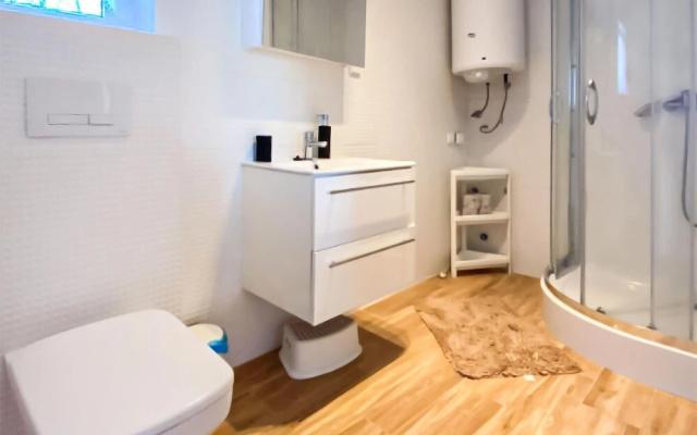 Awesome Home in Tlen With 2 Bedrooms and Wifi