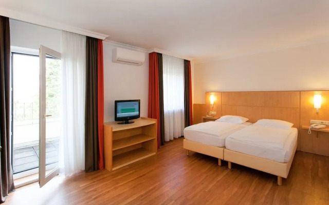 Saar City Hotel