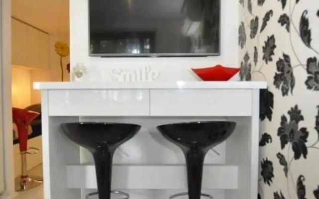 Eden - 30m From the sea - A2