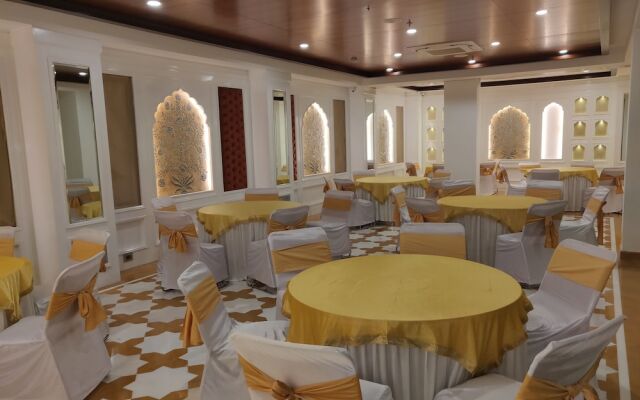 Laxmi Palace Heritage Boutique