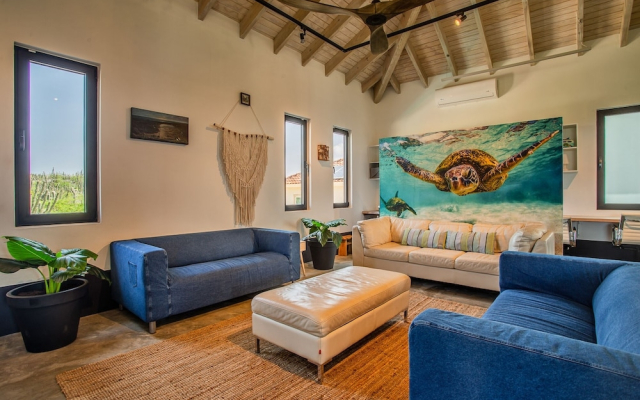 Luxurious Ocean View Getaway!