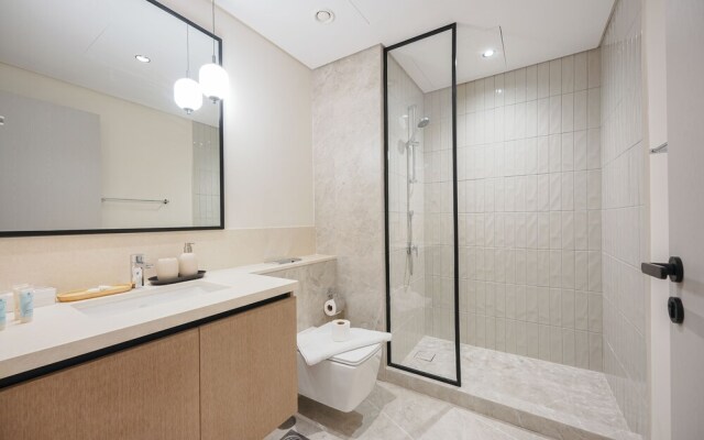 Stayis- Luxurious 2 BR near Burj Khalifa