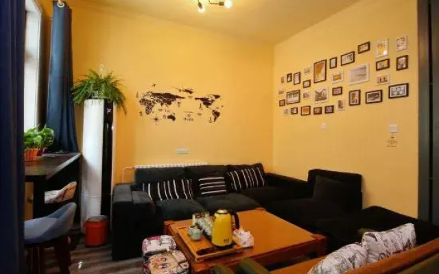 Reverse Time Youth Hostel (Nanjing Station South Square Branch)