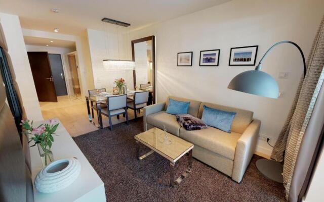 White Pearl Apartment 0.09