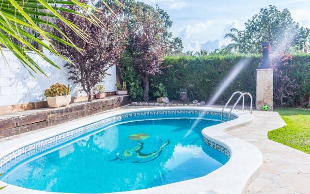 Cozy Holiday Home in Vendrell With Private Pool