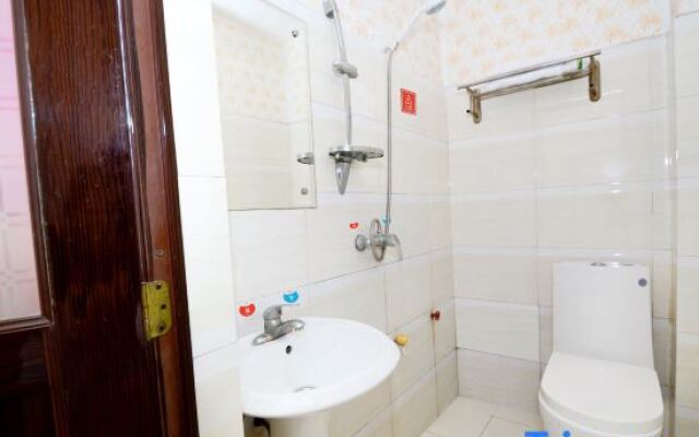Guilin yiran Hotel (Weizhou Park Branch)