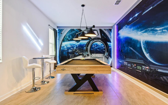 Storey Lake 6BR Lakeview Home Pool Spa Near Disney