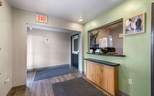 Extended Stay America Select Suites - Lubbock - West