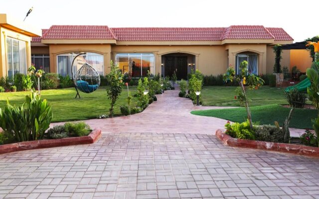 Amaaria Aquapark Resort Villas & Chalet