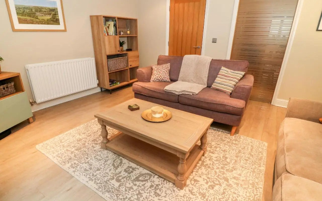 15 Tannery Lane