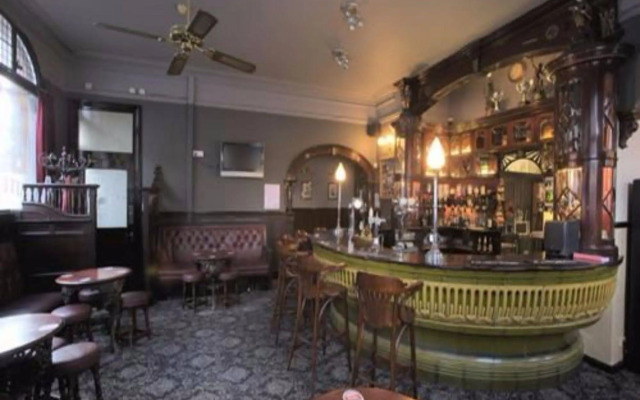 The White Hart