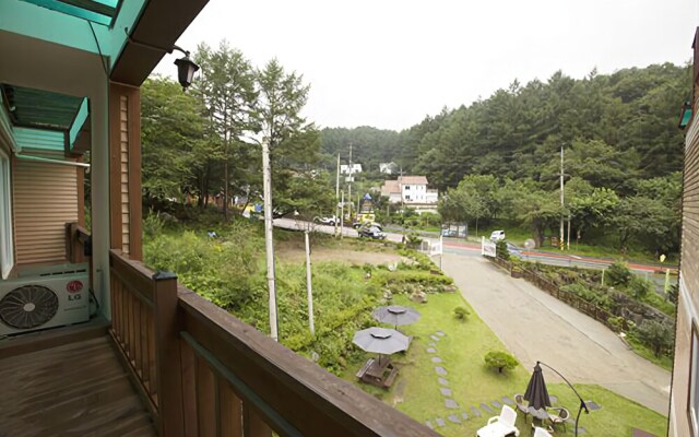Yangpyeong Donga Pension