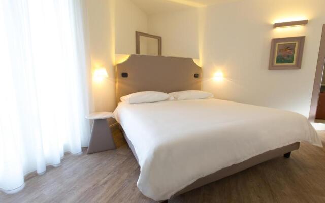 Al Campanile Aparthotel&Suite