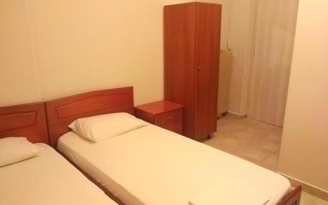 Rooms-Studio Anagnostou