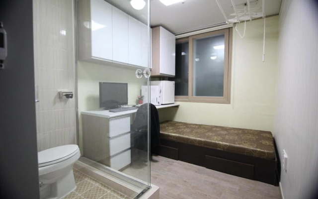 Easy Guesthouse