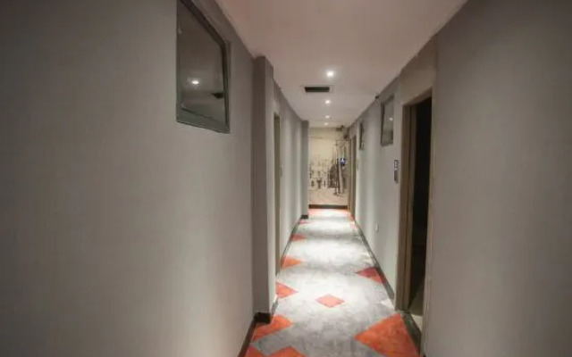 Guangzhou Jingtu Hotel (Beijing Road Pedestrian Street)