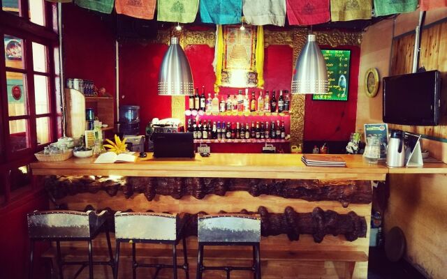 Cloudland International Youth Hostel