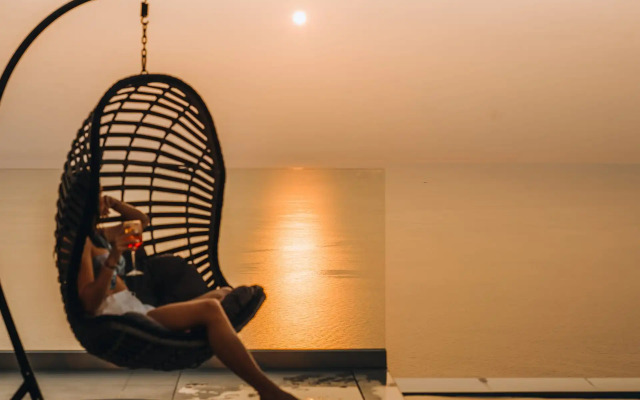 Anadeo Villas & Suites