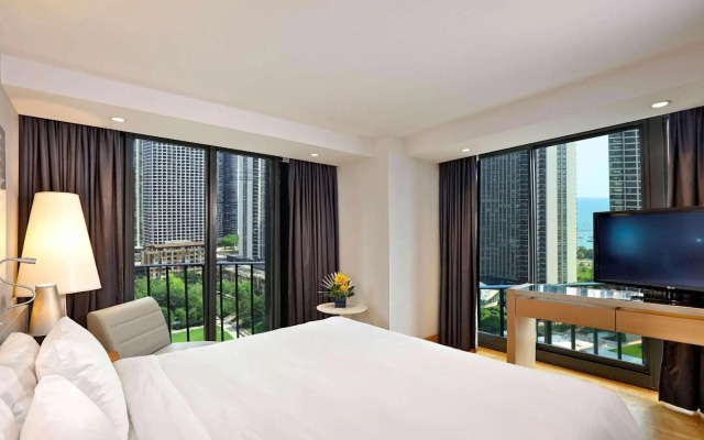 Radisson Blu Aqua Hotel Chicago