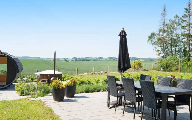 10 Person Holiday Home in Glesborg