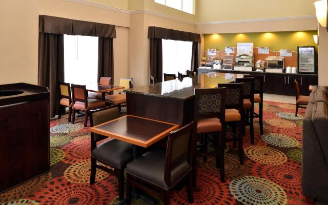 Holiday Inn Express White House by IHG