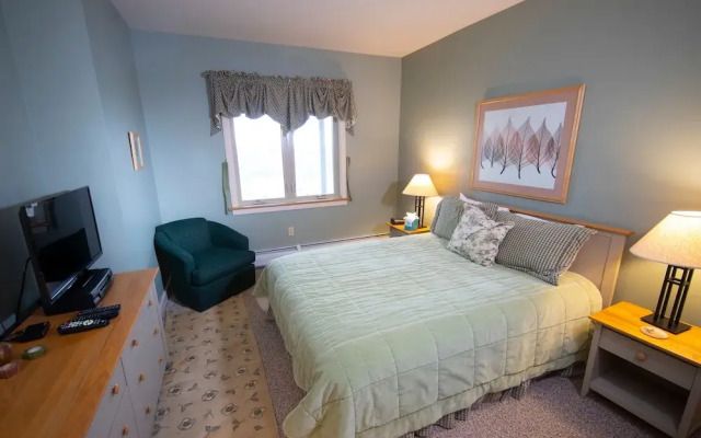 Solitude - SO104 - 3 Br Condo