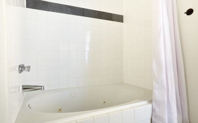 Reside Houston Dwntwn, Wyndham