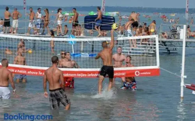 Villa Palazzo Apartments