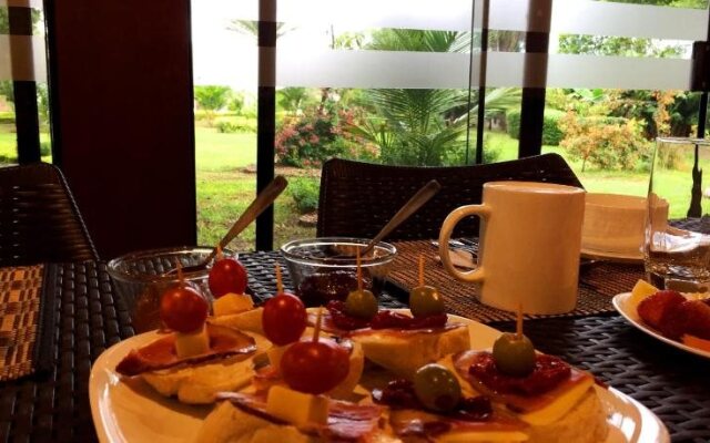 Los Jazmines Hotel Resort
