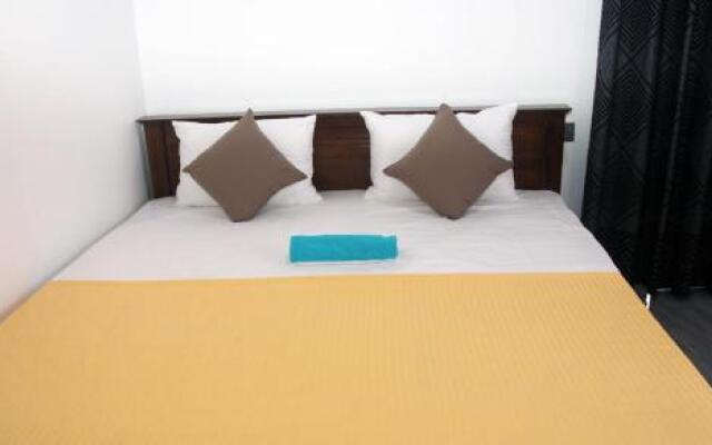 Sandaru Holiday Inn
