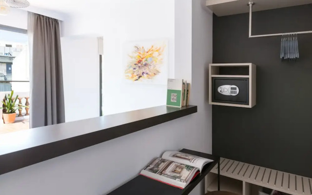 Puerta Catedral Holiday Suites