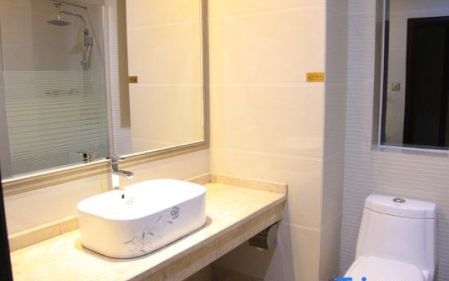 Sihai Hotel – Bathroom – Yunfu