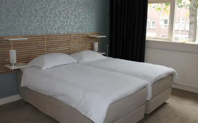 Bed & Breakfast Heyendaal 43