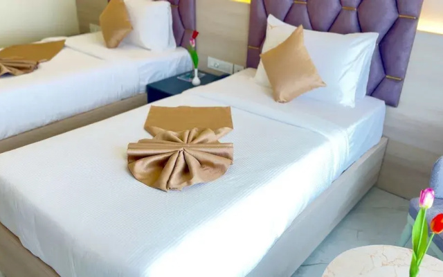 Town Square Suites