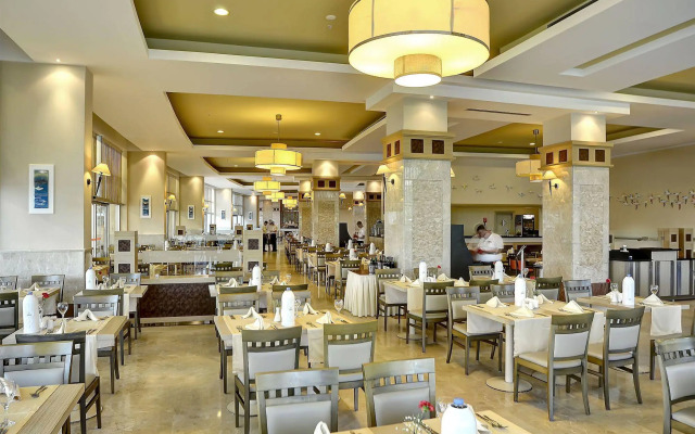 Miracle Resort Hotel - All Inclusive