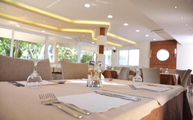 Aparthotel 3 Stars Afantou