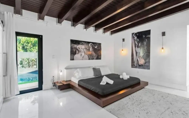 Luxury Miami Stay by Glam Homes