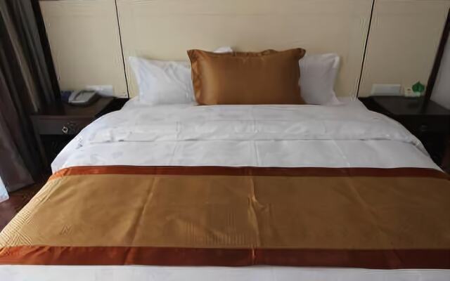 Huatian Caohai Holiday Hostel
