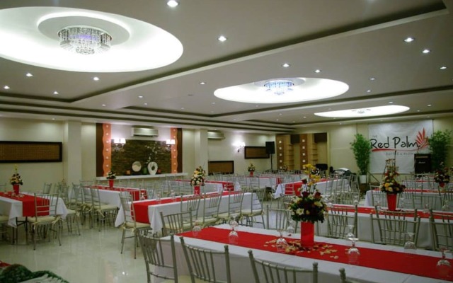 The Red Palm Suites and Restaurant
