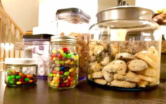 Uc Anschutz Va Dia-Queen Bed 2 Adults