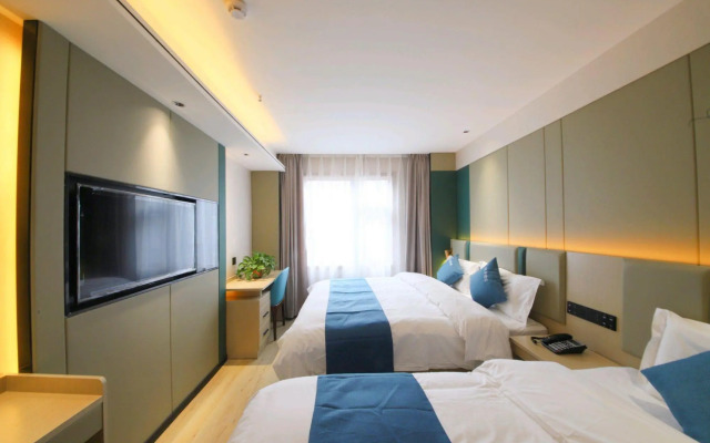 Light Stay·Yuexiang Hotel (Xi’an Dayan Pagoda Metro Station)