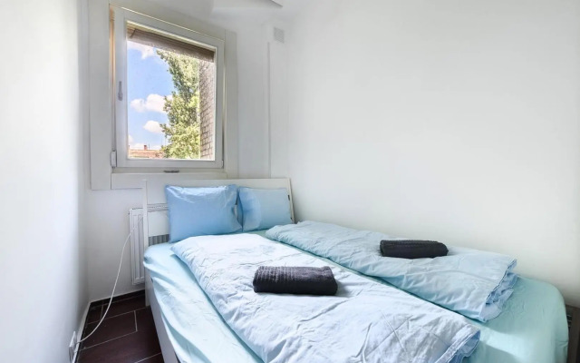 Downtown Buda Homes Relax