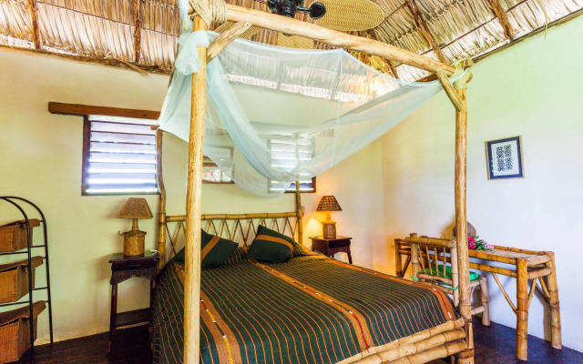 Hotel Punta Teonoste