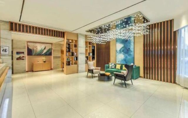Nanjiang Express Hotel (Sihui Nanjiang Industrial Park)