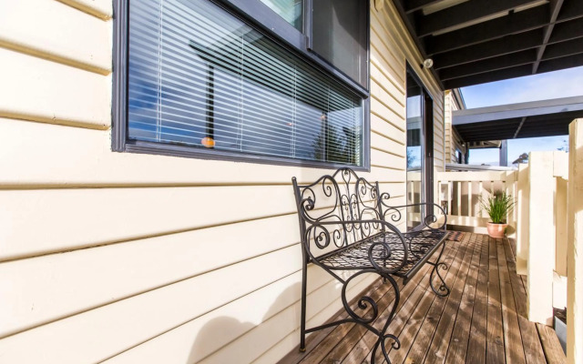 Alfies on Albert Daylesford