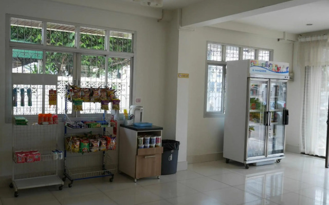 Top Hostel