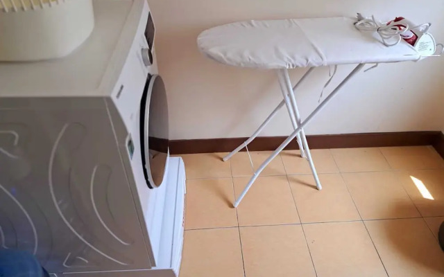4A - No Impact From Earthquake 2bedrooms 2 Bath Downtown Bangkok