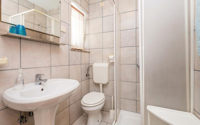 Amazing Home in Lovran With Wifi and 2 Bedrooms