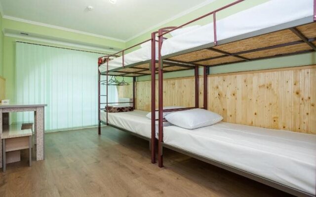 Hostel on Flotska