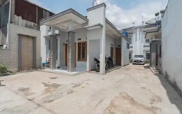 Small Homestay Syariah Sikembar Ciwidey